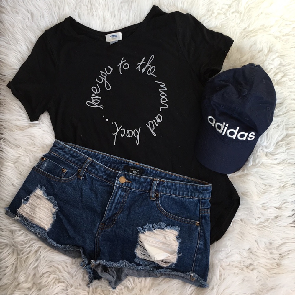 “Love you to the moon and back” OLD NAVY TEE
